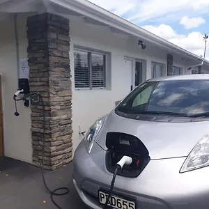 https://rose-apartment-2-central-rotorua.rotoruahotelsnz.com