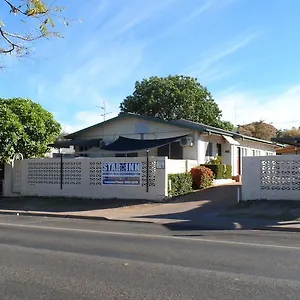 https://star-inn-accommodation.queenslandhotels.net